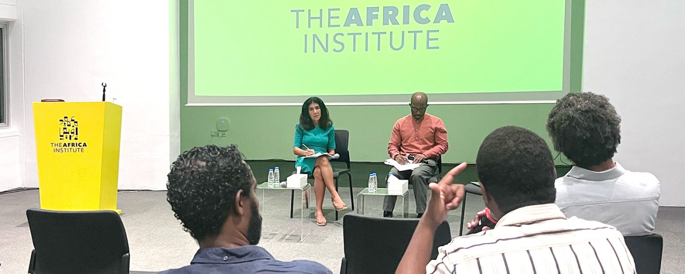 Beachfront Narratives: Seminar Explores Egypt’s Coastal Evolution
