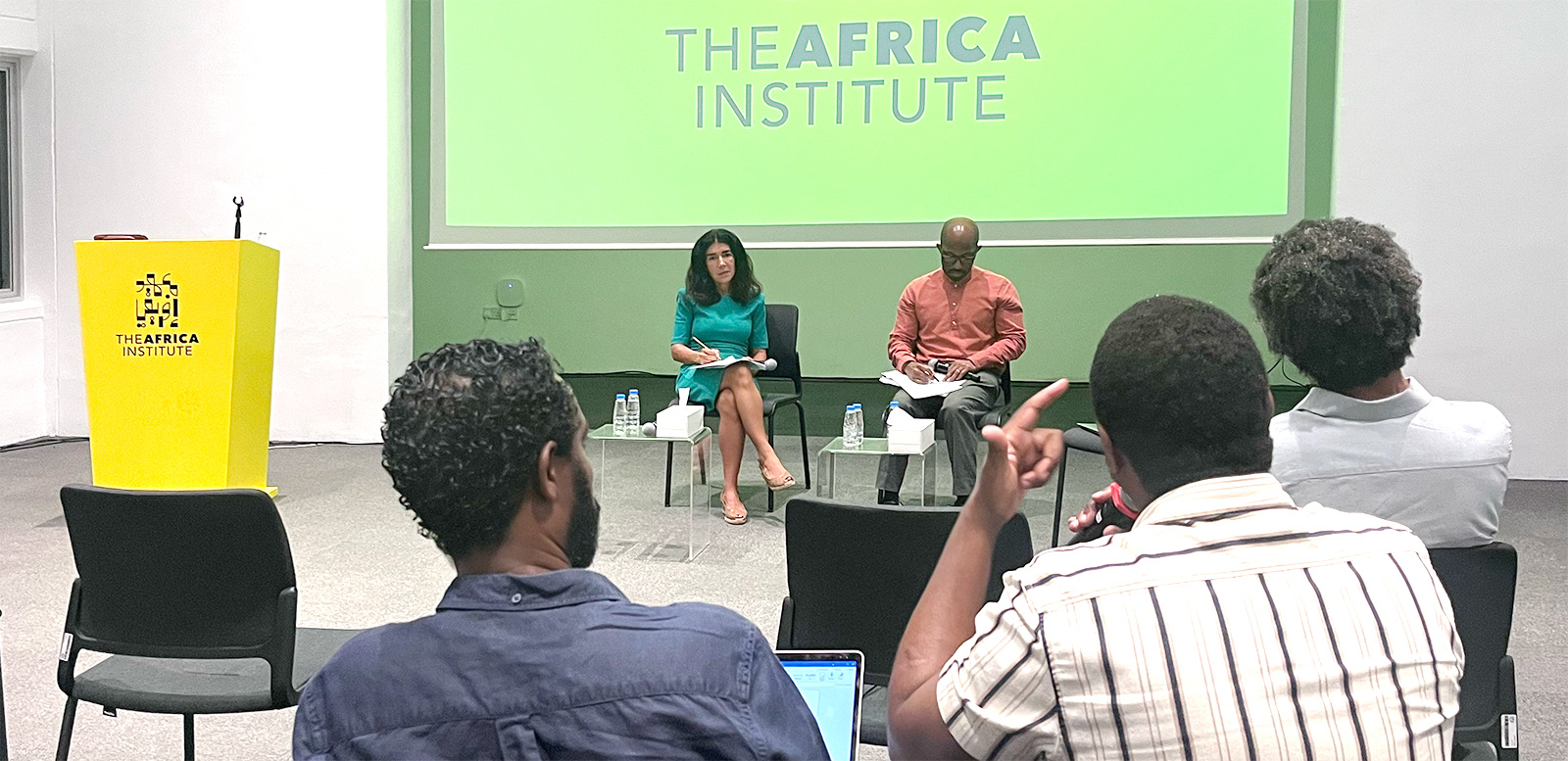 Beachfront Narratives: Seminar Explores Egypt’s Coastal Evolution
