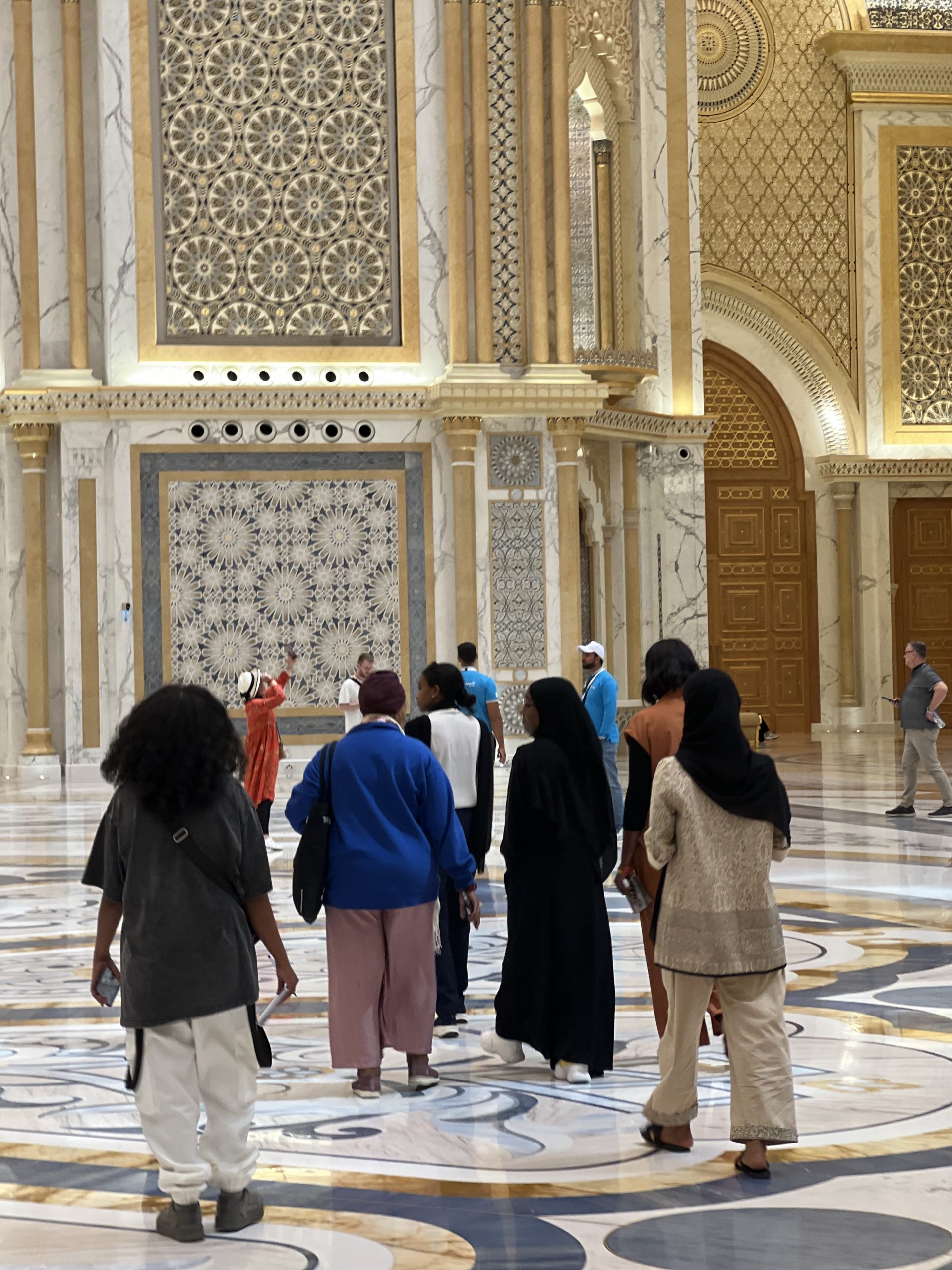 Bridging Theory and Practice: Diplomacy Students Tour Qasr Al Watan